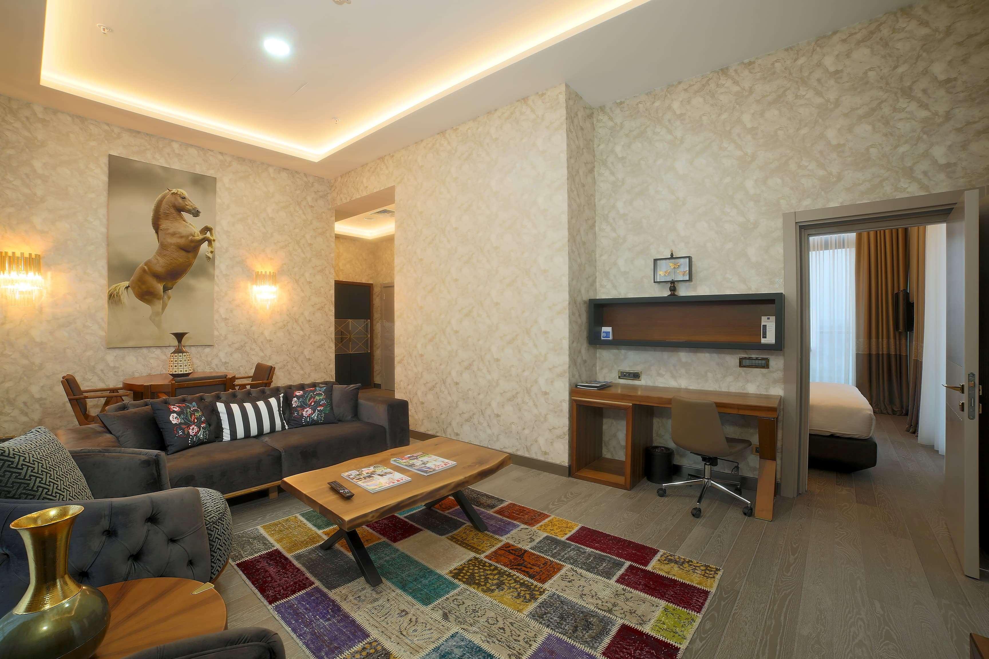 Tryp By Wyndham Istanbul Topkapi Exterior photo